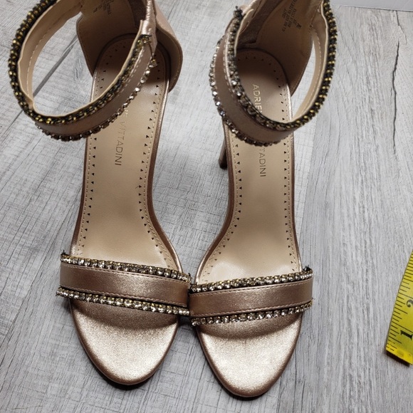 ADRIENNE VITTADINI GRACY HEELS SANDALS new without the box - Picture 3 of 3